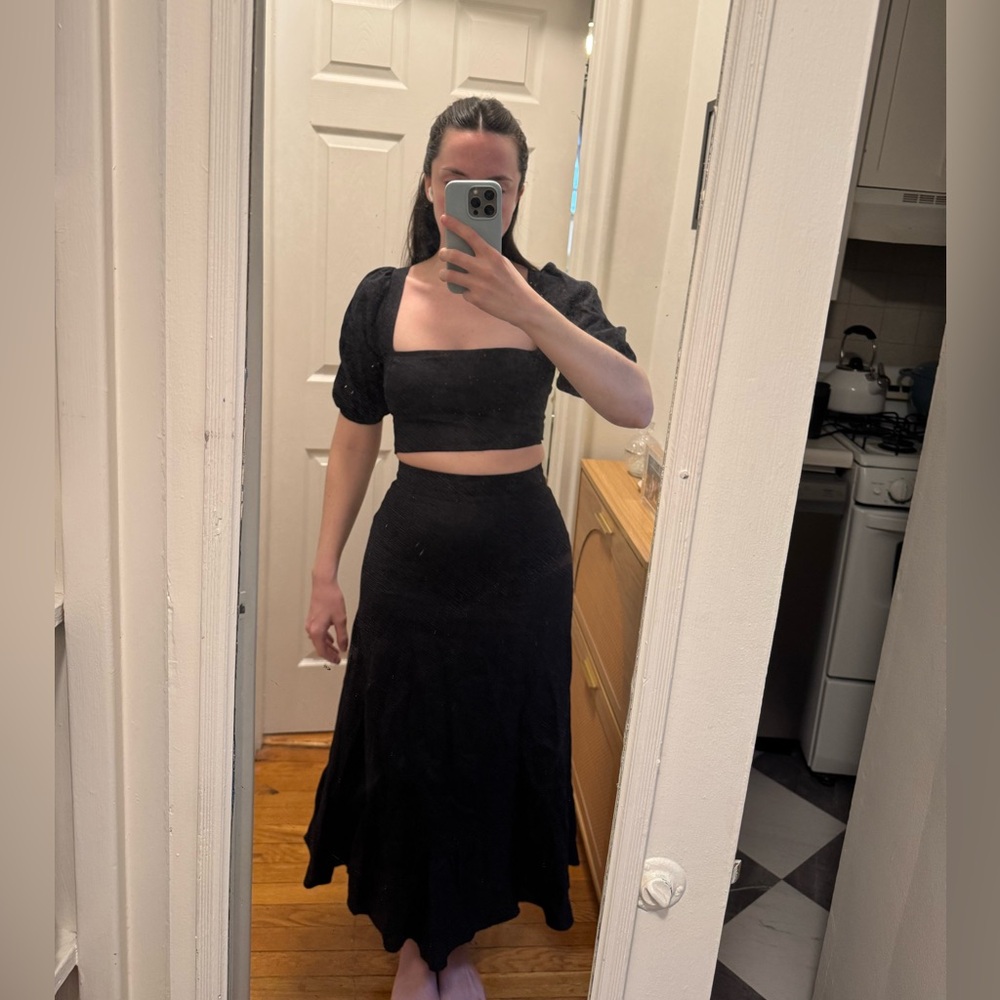 Reformation Black Midi Skirt and Crop top matching set linen